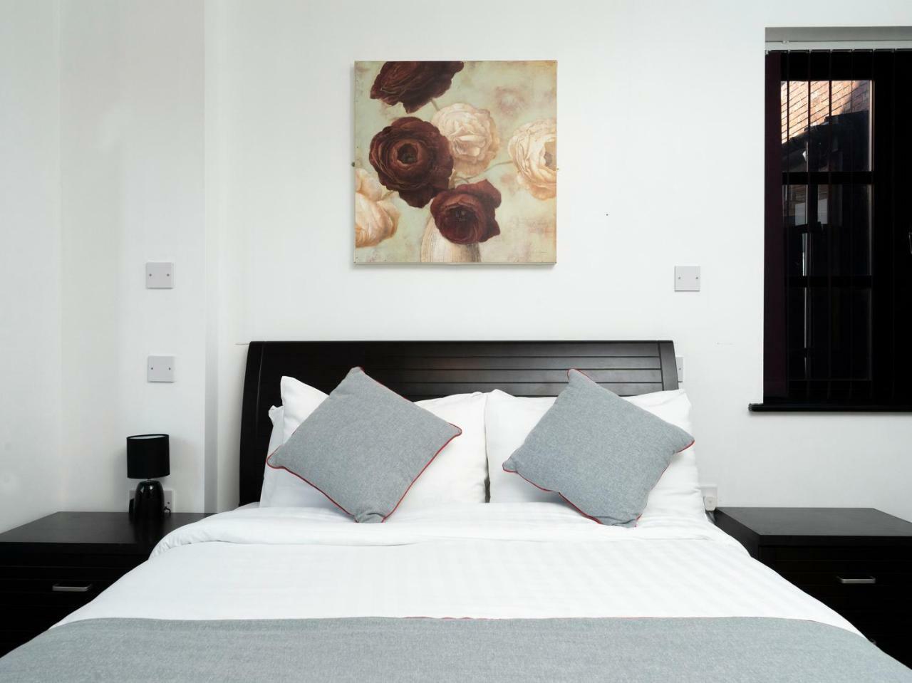 Atz&H Inn Bilston Exteriér fotografie