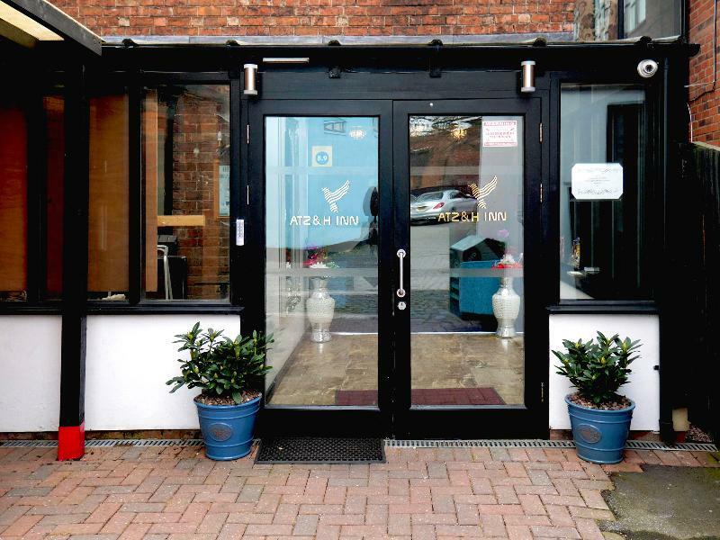 Atz&H Inn Bilston Exteriér fotografie